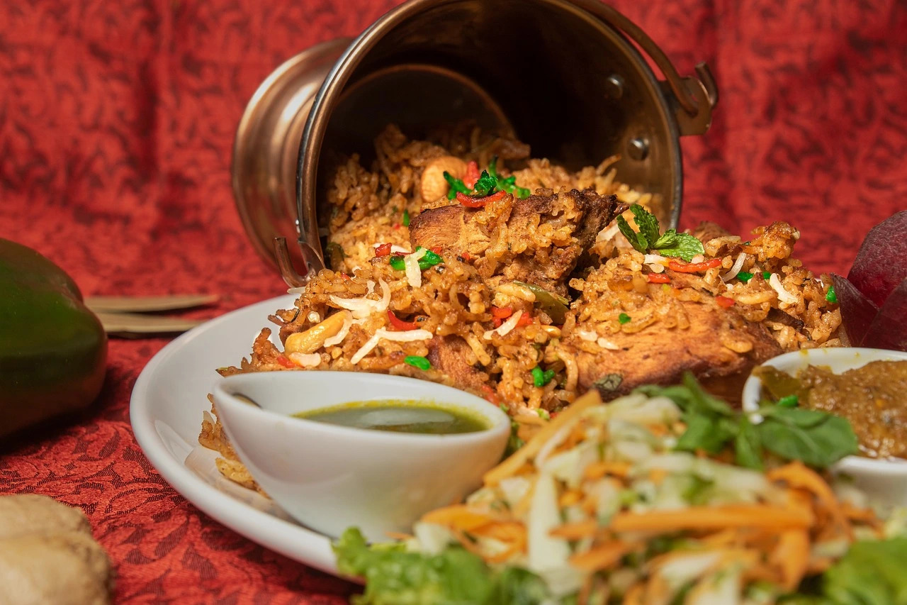 best chicken biryani in thane